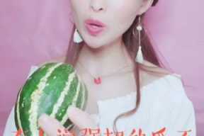 娱乐吃瓜酱怎么了,揭秘网红八卦背后的真相与争议