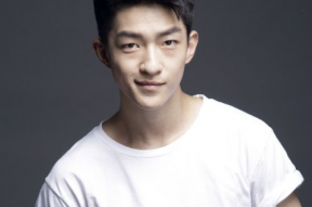 娱乐圈里的人吃瓜是谁啊,揭秘那些热衷于八卦的明星们