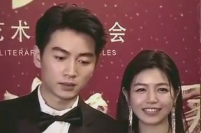 吃瓜娱乐圈模范夫妻小说,甜蜜背后的真实故事