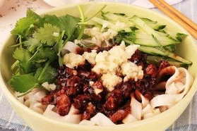 娱乐吃瓜酱天天吃面条,日日面条，天天吃瓜